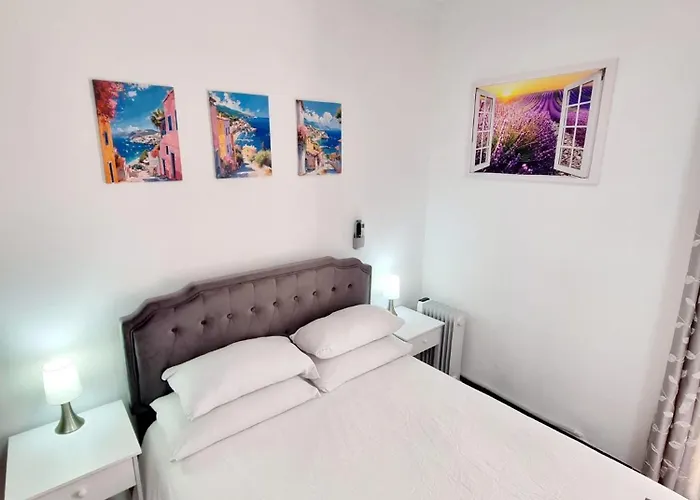 Newly Decorated Next To The Sea
